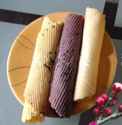 Ice cream cone making machine