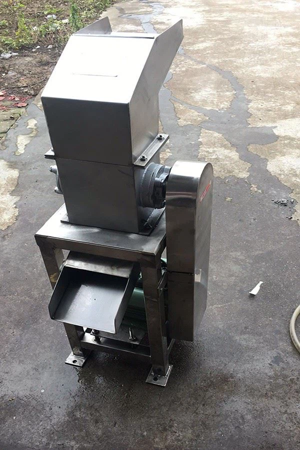 Carrot Crusher Machine