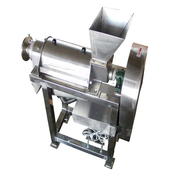 Fruit Juicing Machine