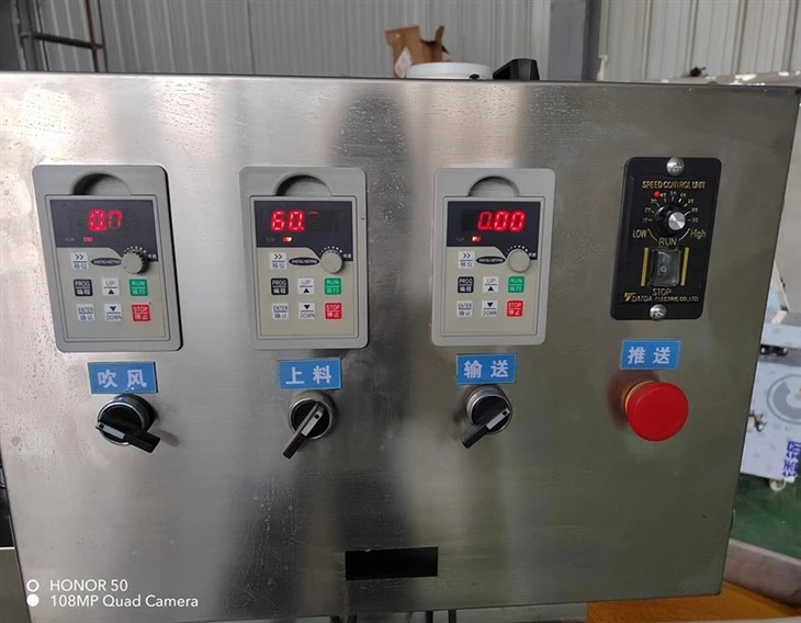 Automatic Bread Crumbs Coating Breading Machine