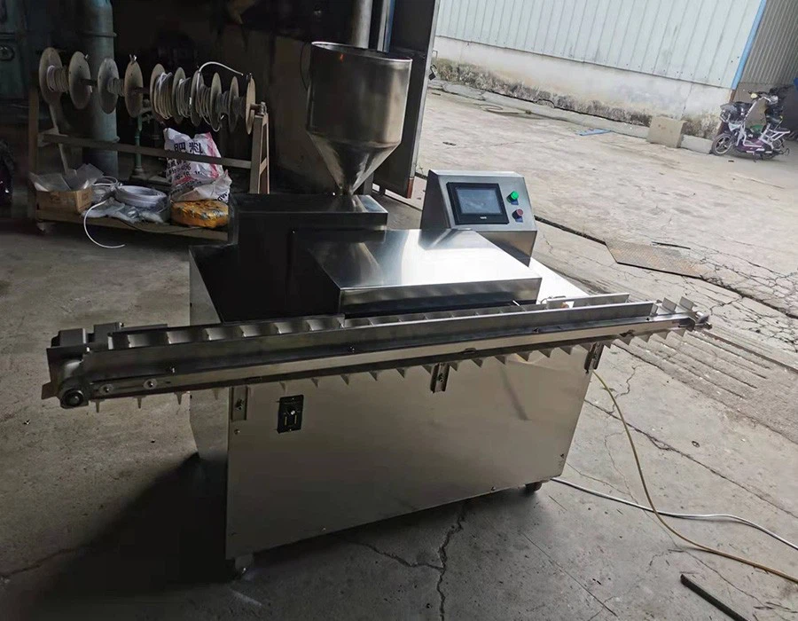 Automatic Cake Bread Stuffing Machine factory