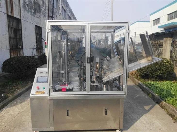 Automatic Soft Tube Filling And Sealing Machine