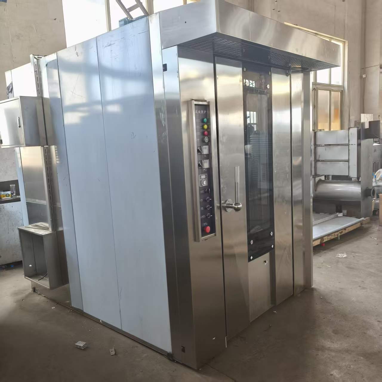 Industrial rotating oven 2 Industrial rotating oven 2
